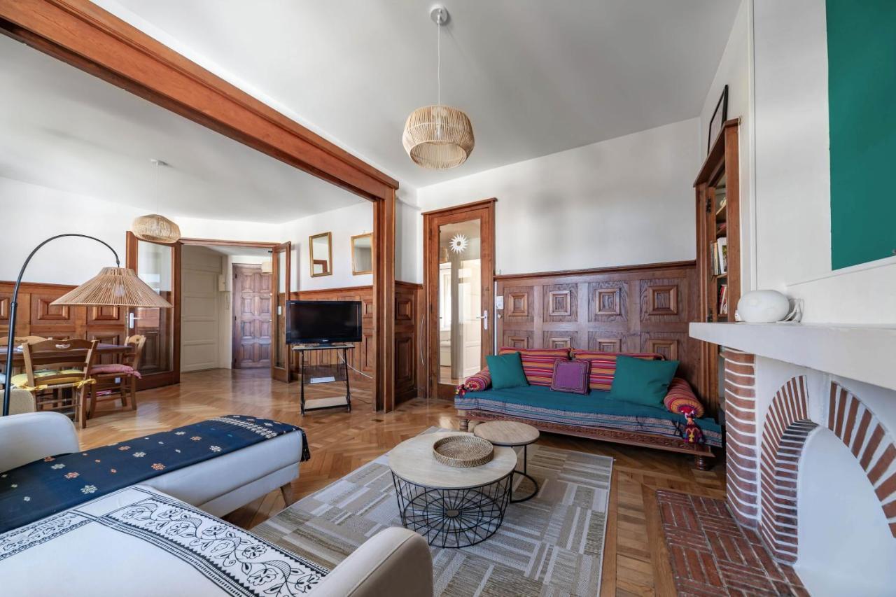 Le Belfort - Grand Appartement Avec Terrasse Et Parking Prive فيشي المظهر الخارجي الصورة
