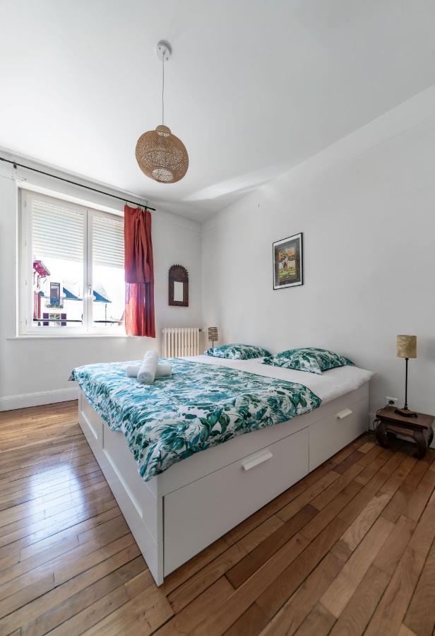Le Belfort - Grand Appartement Avec Terrasse Et Parking Prive فيشي المظهر الخارجي الصورة